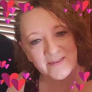 Meet your Posher, Esther